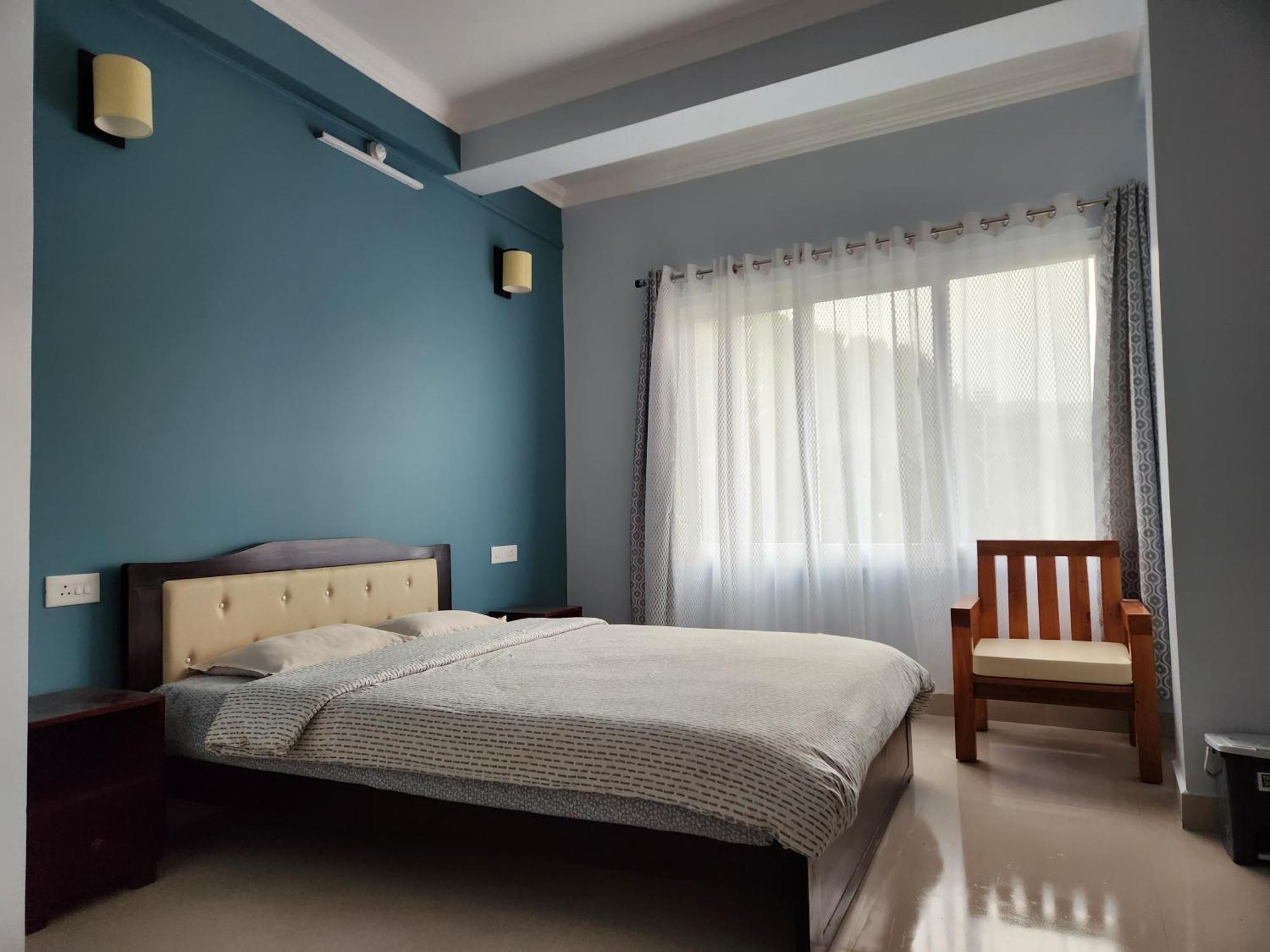 Cafe Sola Bnb Шилонг Екстериор снимка